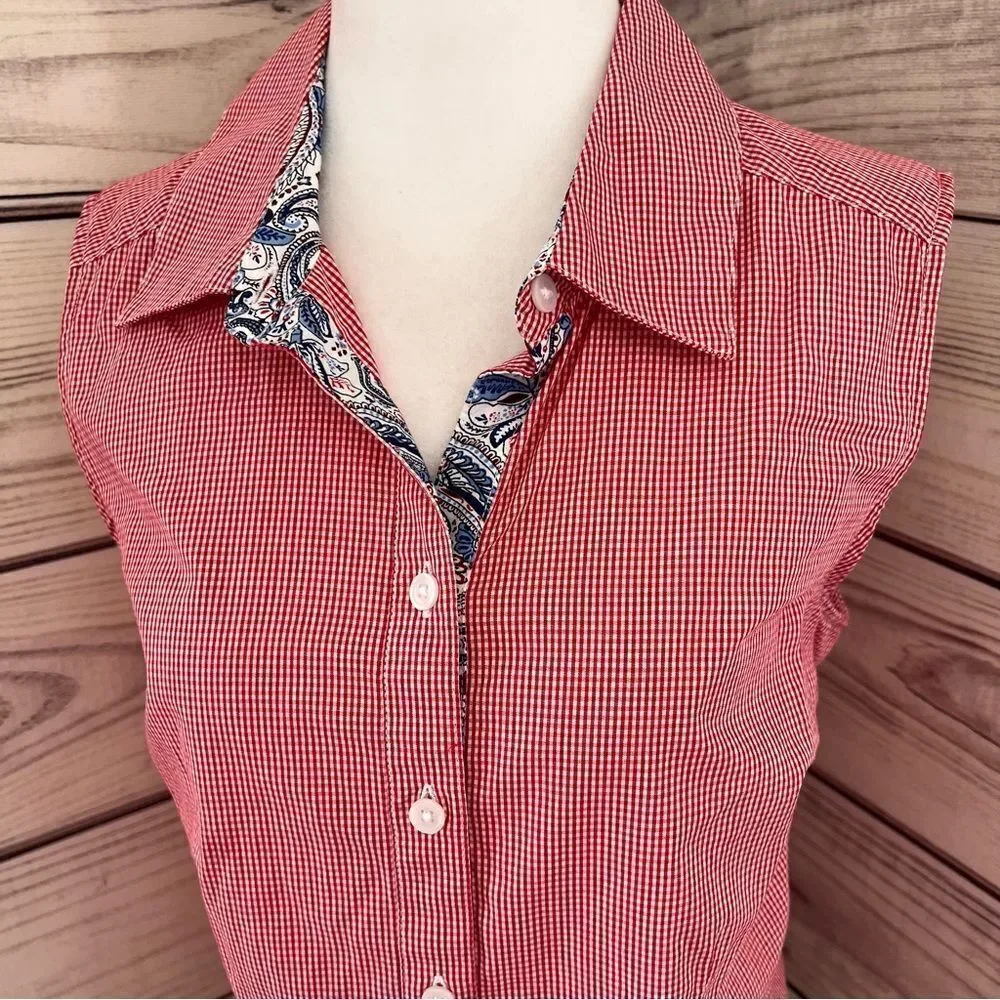 Croft & Barrow Red & White Gingham Sleeveless Button Down Shirt - Picture 2 of 5
